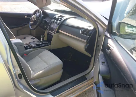 2012 Toyota Camry Se/Le/Xle z USA, uszkodzony, nr VIN 4T4BF1FKXCR219374